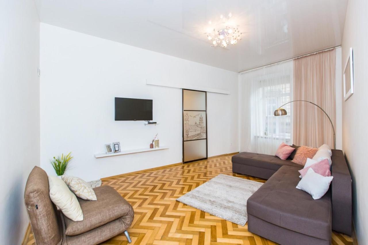 Miamo Apart Гнатюка 18 Lviv Buitenkant foto
